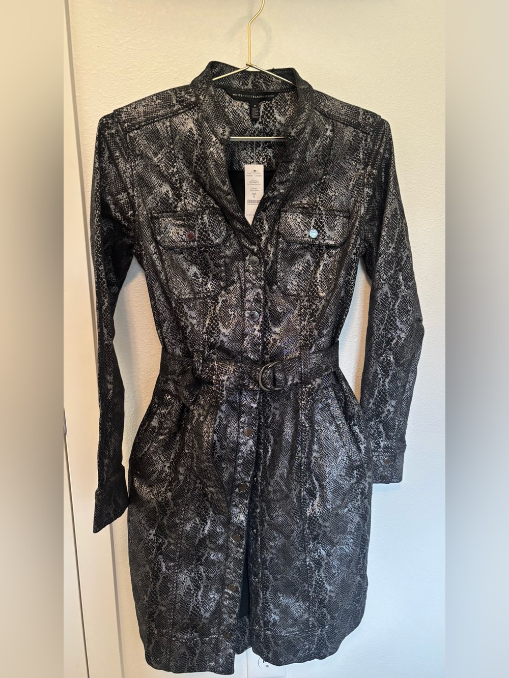 NWT White House Black Market Women’s Snakeskin Snap Button Tie Waist Overcoat